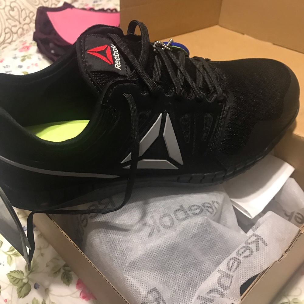 Steel toe shoes